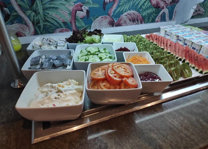 Isla De Lobos - Adults Only * بويرتو ذيل كارمين