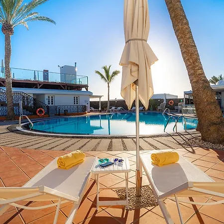 Isla De Lobos - Adults Only * Puerto del Carmen (Lanzarote)