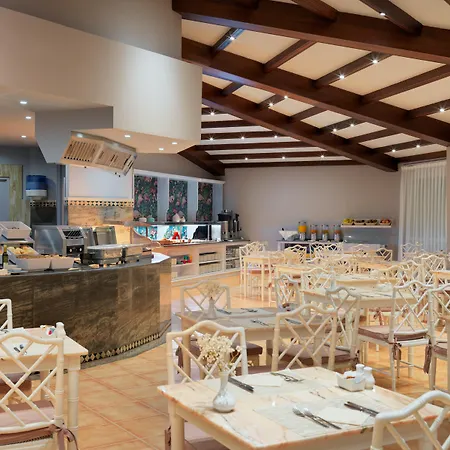 Isla De Lobos - Adults Only * بويرتو ذيل كارمين