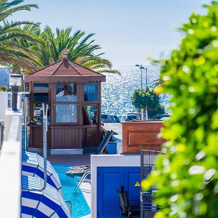 Isla De Lobos - Adults Only * Puerto del Carmen (Lanzarote)